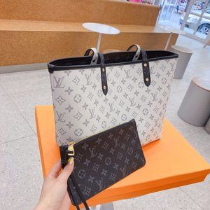NWT LV Neverfull Mm Monogram Brown Canvas Tote